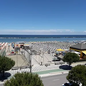 Real 3*, Cesenatico Italia